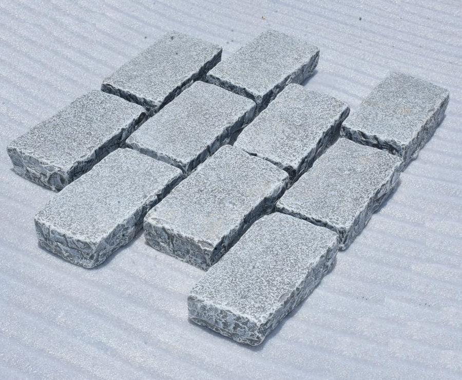 paving edging grey limestone setts