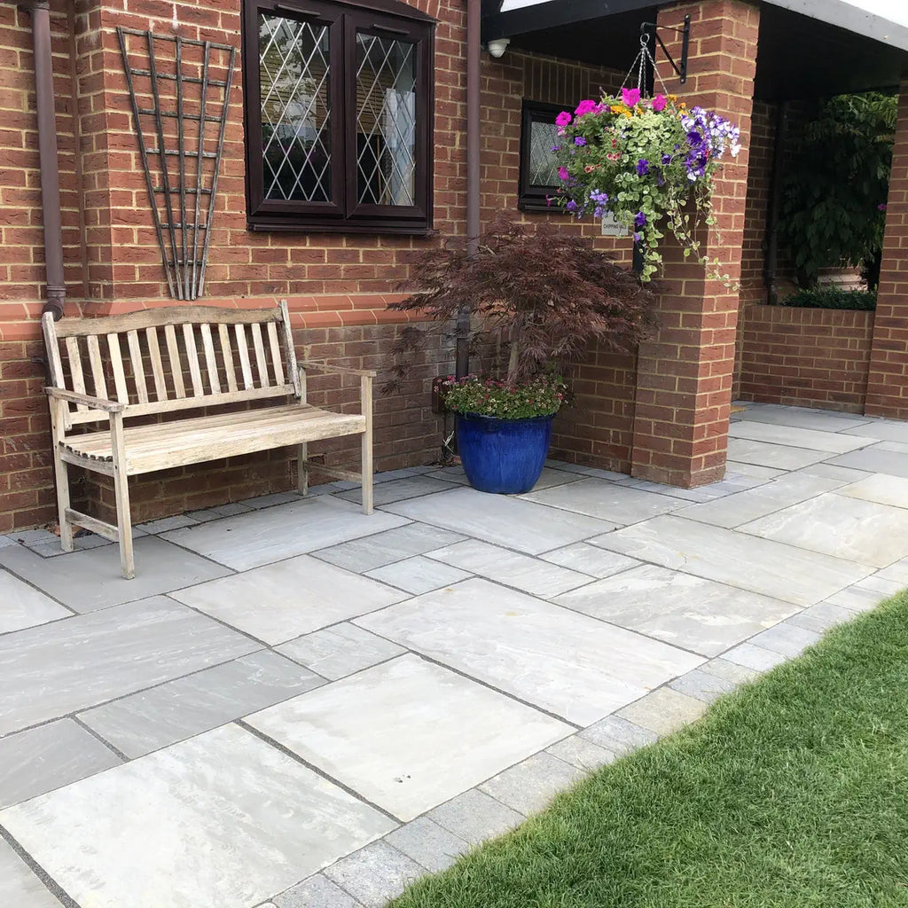 Kandla grey Indian sandstone patio pack