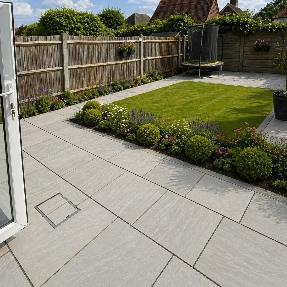 Kandla grey Indian sandstone paving 600 x 600