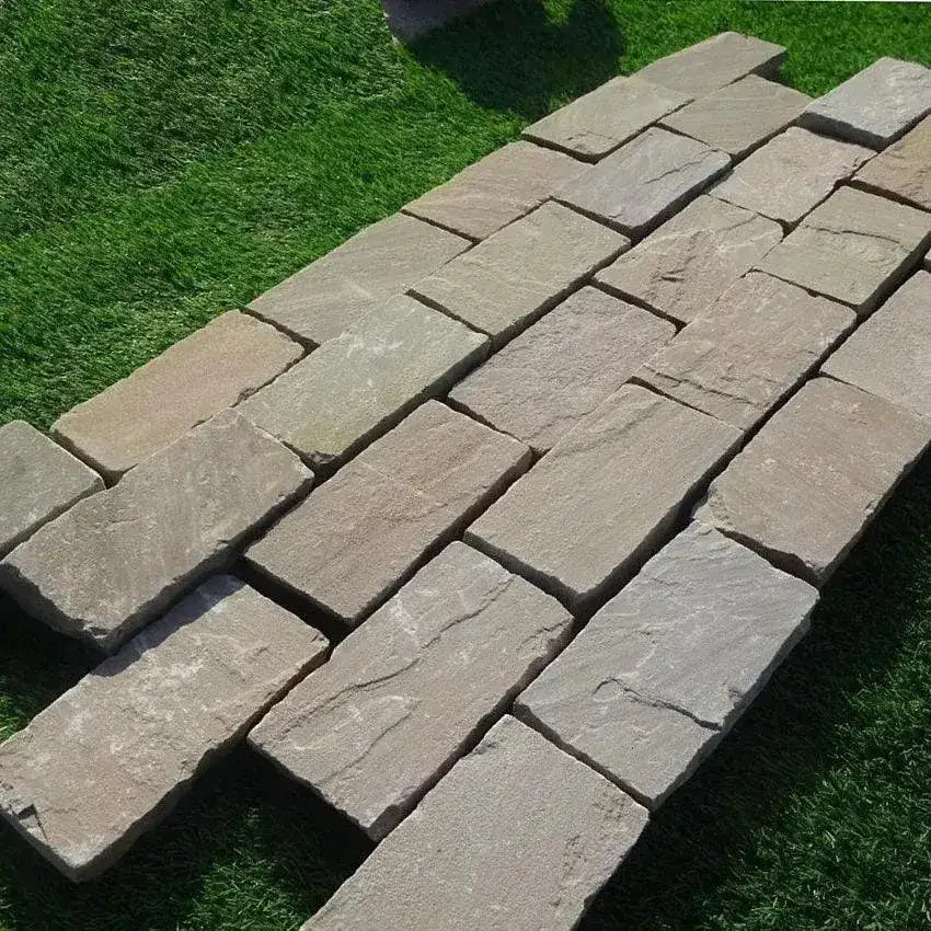 Raj green Indian sandstone setts