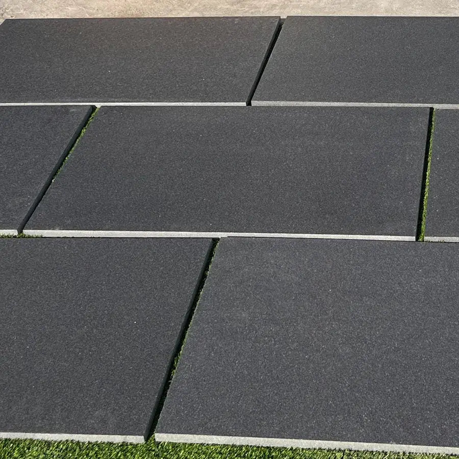 absolute black granite paving slabs