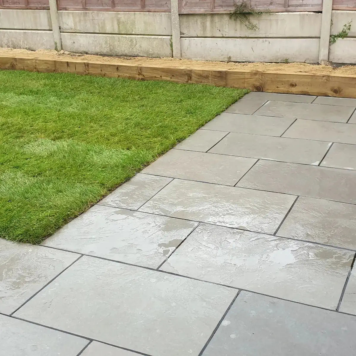Dove grey limestone paving 900 x 600
