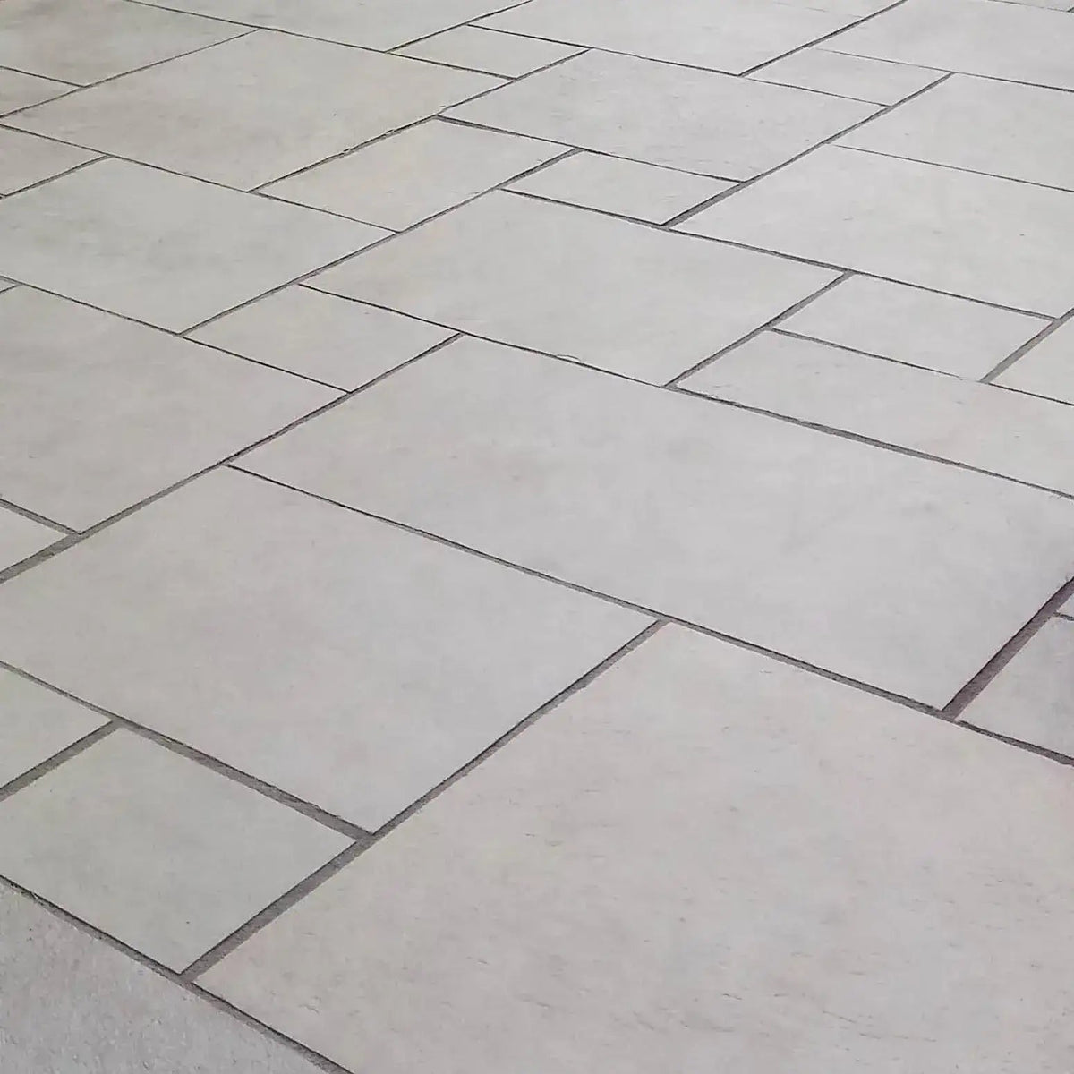 dove grey limestone paving patio slabs