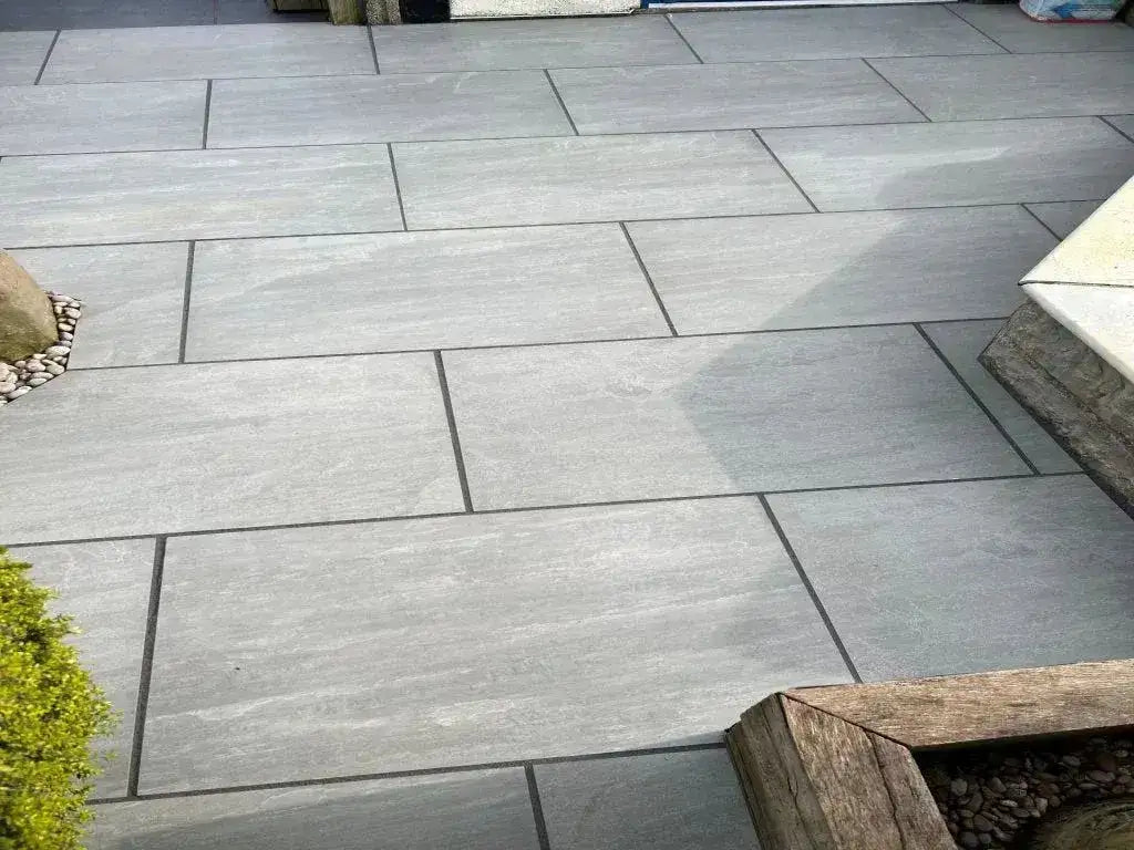 Silver Kandla Grey Porcelain Paving 900x600x20 – Paving Slabs Tiles